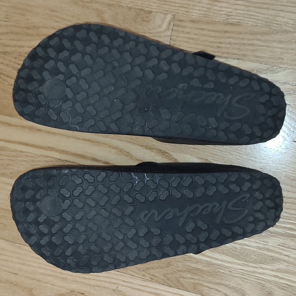 Sandals - Picture 4 of 5
